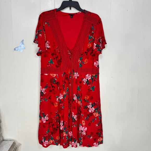 Torrid Red Floral Flutter Sleeve Womens Skater Dress Size 2X  Lace Up Pockets - Picture 1 of 14